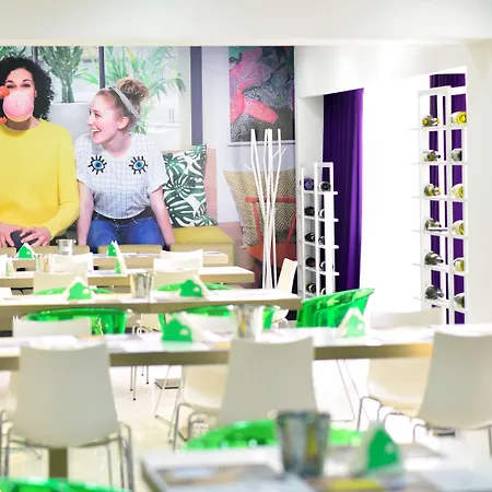 Ibis Styles 4*